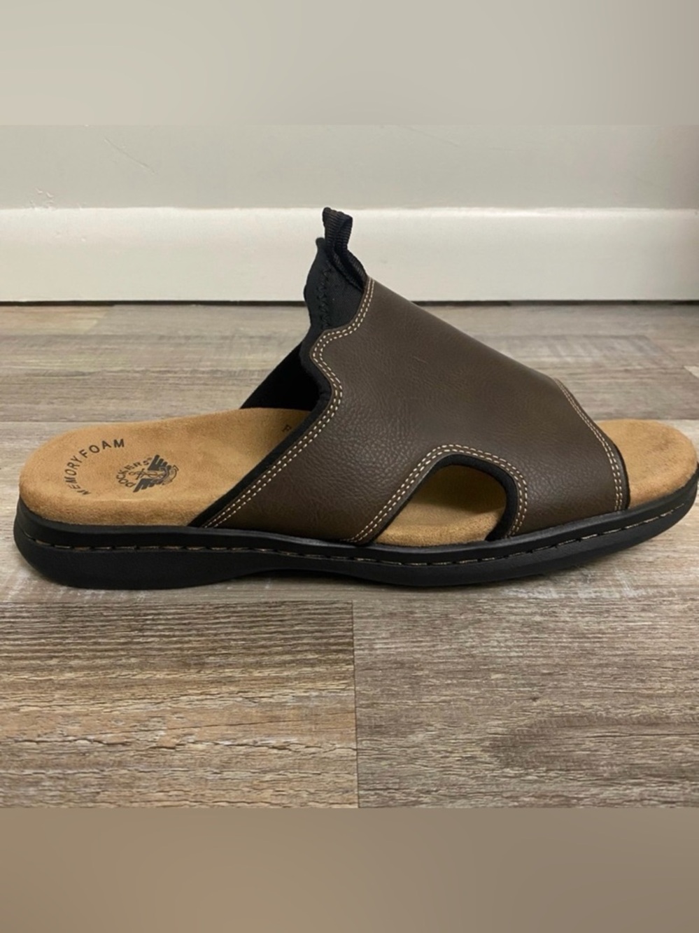 Dockers Men’s Barlin Sandals in Dark Brown-size 12W NEW w/o box🔥